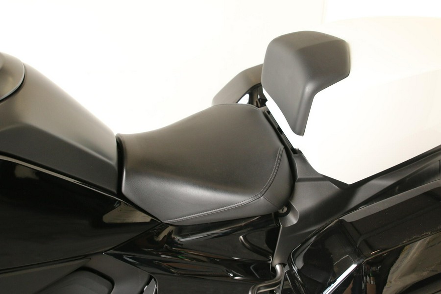 2026 R1300RT-P