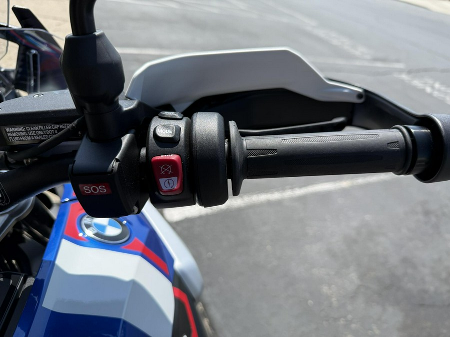 2025 BMW Motorrad R 1300 GS Racing Blue Metallic