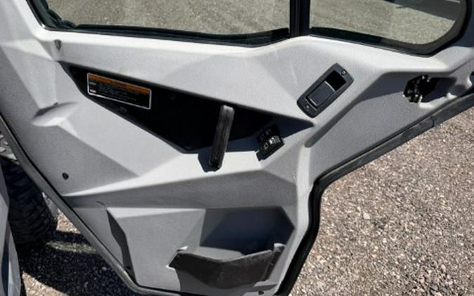 2020 Can-Am Defender Limited HD10