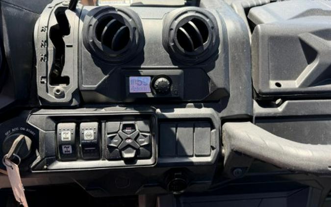 2020 Can-Am Defender Limited HD10