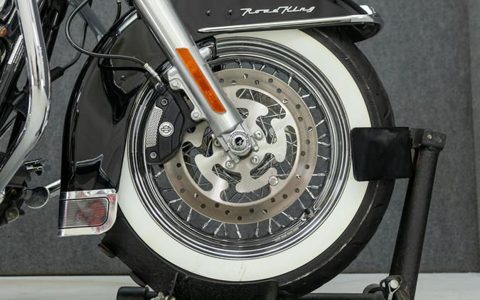 2010 HARLEY DAVIDSON FLHRC ROAD KING CLASSIC