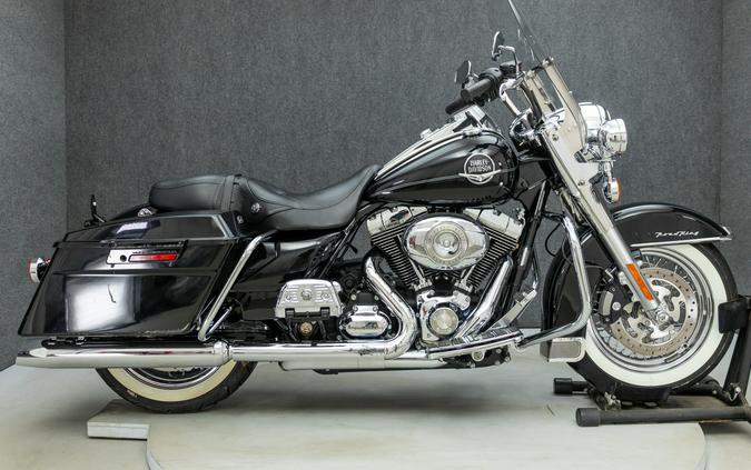 2010 HARLEY DAVIDSON FLHRC ROAD KING CLASSIC