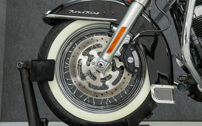 2010 HARLEY DAVIDSON FLHRC ROAD KING CLASSIC