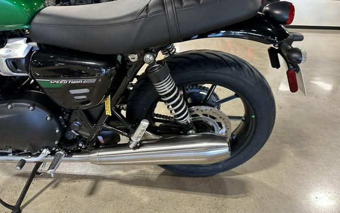 2024 Triumph Speed Twin 900 Stealth Edition