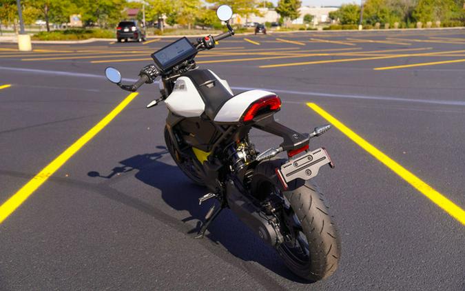 2025 Can-Am Pulse White