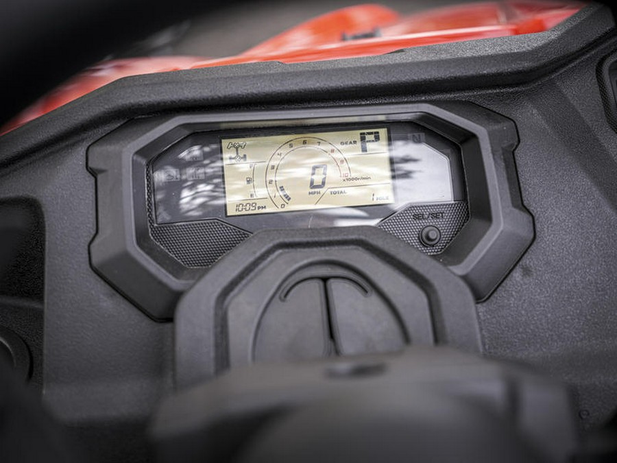 2025 Honda® Pioneer 1000-6 Deluxe Crew