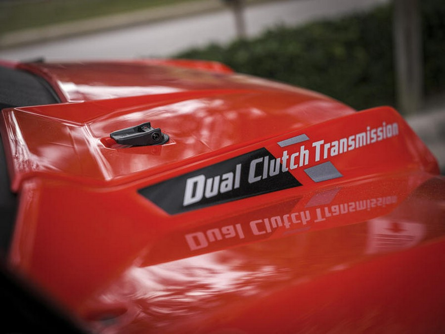 2025 Honda® Pioneer 1000-6 Deluxe Crew