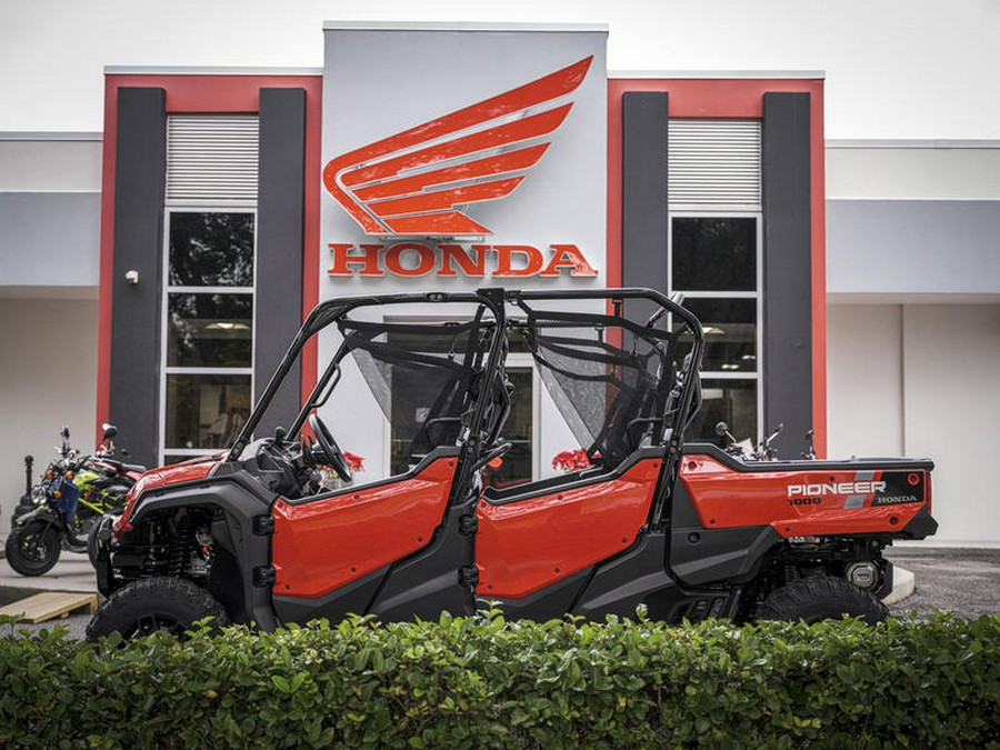 2025 Honda® Pioneer 1000-6 Deluxe Crew