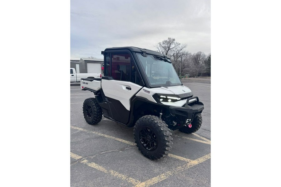 2026 Can-Am Defender Limited HD11