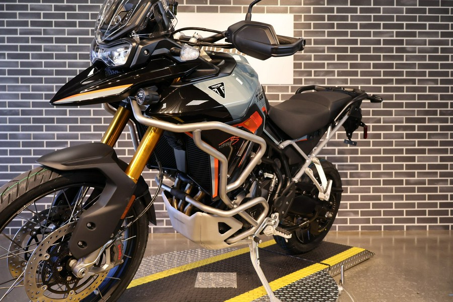 2026 Triumph Tiger 900 DESERT EDITION