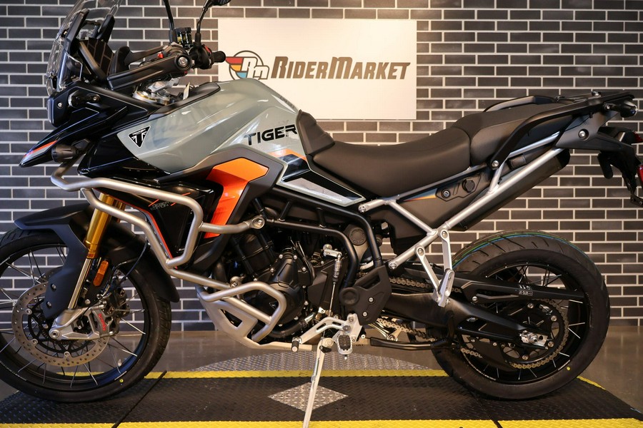 2026 Triumph Tiger 900 DESERT EDITION