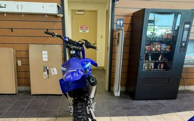 2027 YZ250 - Yamaha