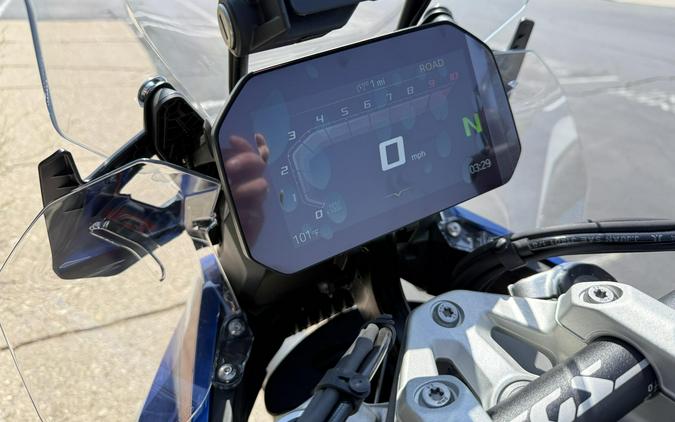 2025 BMW Motorrad R 1300 GS Racing Blue Metallic