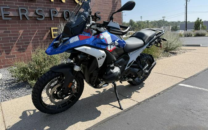 2025 BMW Motorrad R 1300 GS Racing Blue Metallic