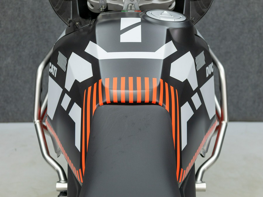 2024 DUCATI DESERT X W/ABS