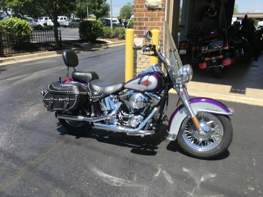 2001 Harley-Davidson® FLSTC - Heritage Softail® Classic
