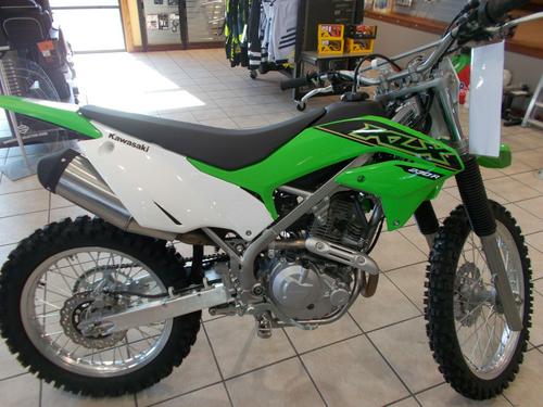 2021 Kawasaki KLX230R S Review (20 Fast Facts for Trail Bike Riders)