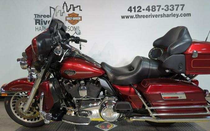 2010 Harley-Davidson® Electra Glide® Ultra Classic® Red Hot Sunglo