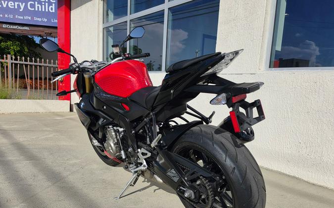 2018 BMW S 1000 R