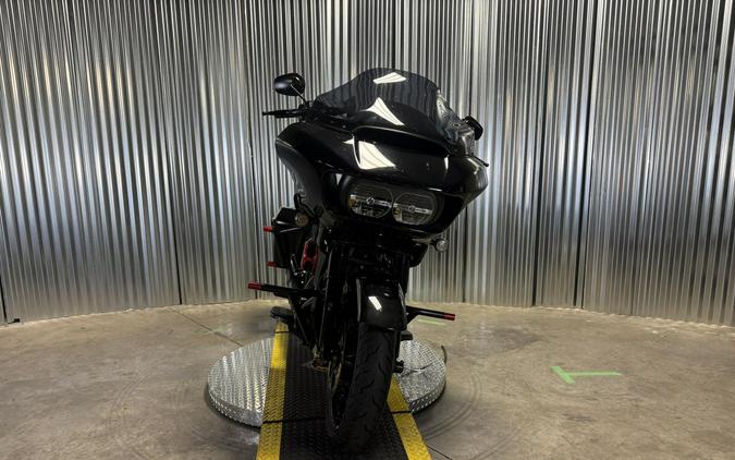 2022 Harley-Davidson Road Glide Special Vivid Black - Black Finish