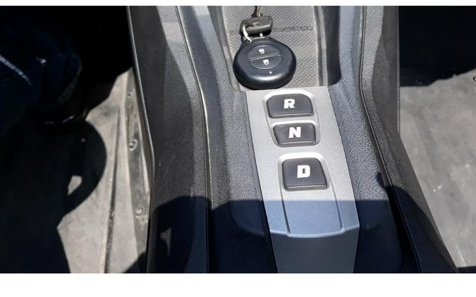 2023 SLINGSHOT SL AUTODRIVE - Polaris