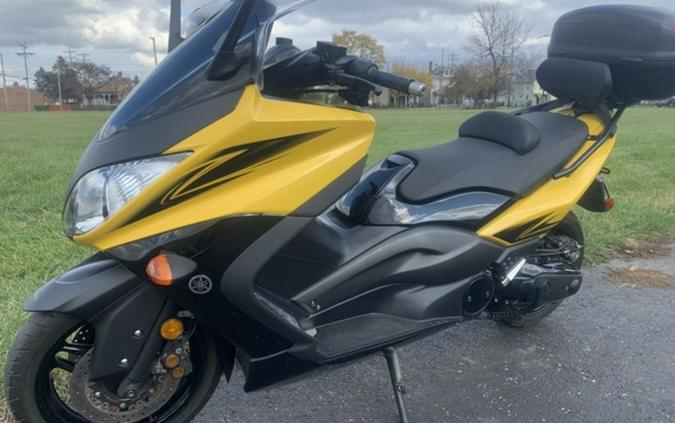 2009 Yamaha TMAX Cadmium Yellow