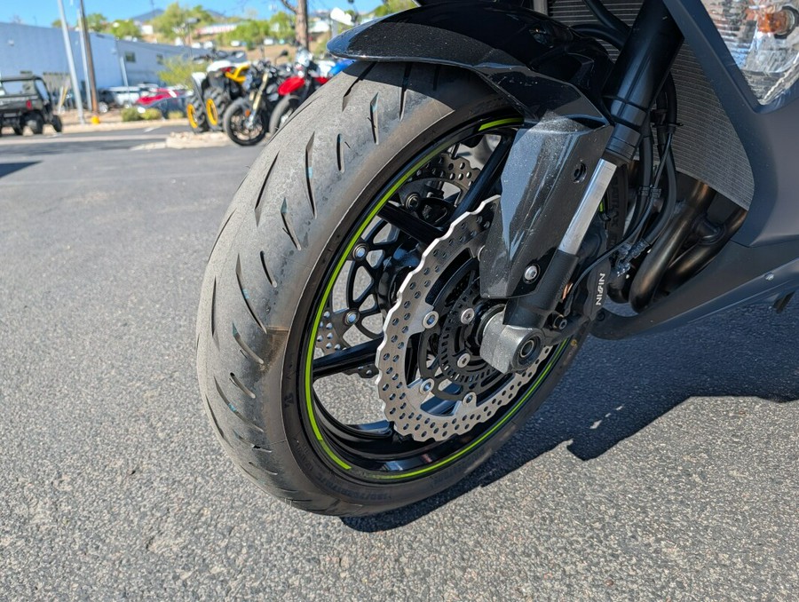2023 Kawasaki Ninja ZX-6R ABS