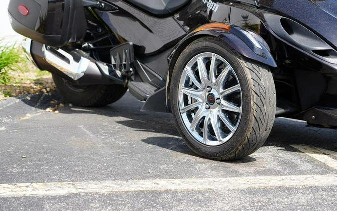 2013 Can-Am® Spyder® ST Limited