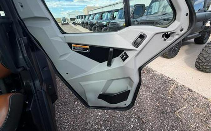 2022 Can-Am Defender Max Limited CAB HD10