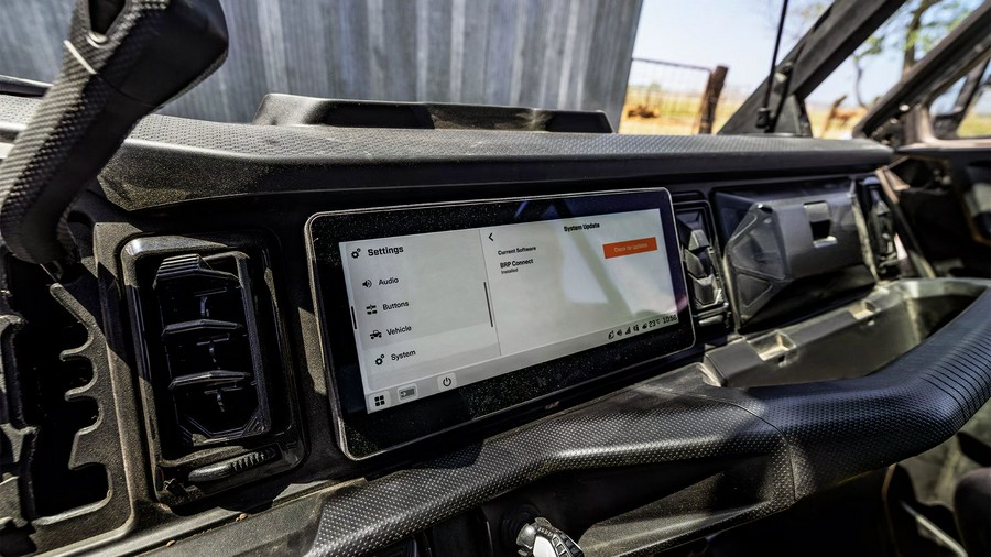 2027 Can-Am Defender XU MAX Limited HD11