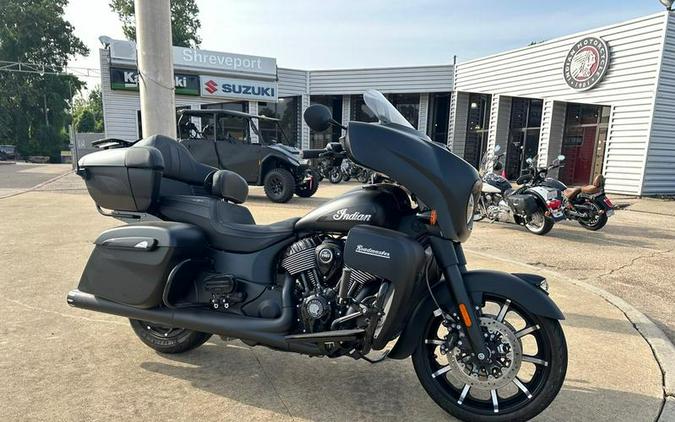 2023 Indian Motorcycle® Roadmaster® Dark Horse® Black Smoke