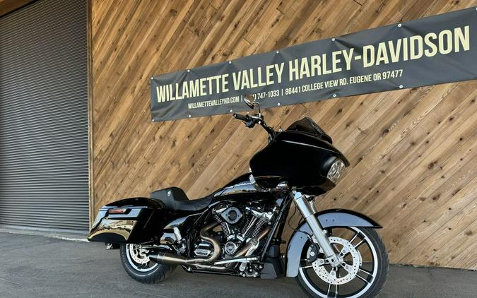 2018 Harley-Davidson Road Glide® Base