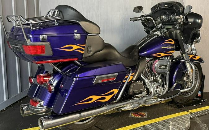 2012 Harley-Davidson® Electra Glide® Ultra Limited FLHTK DEEP PURPLE