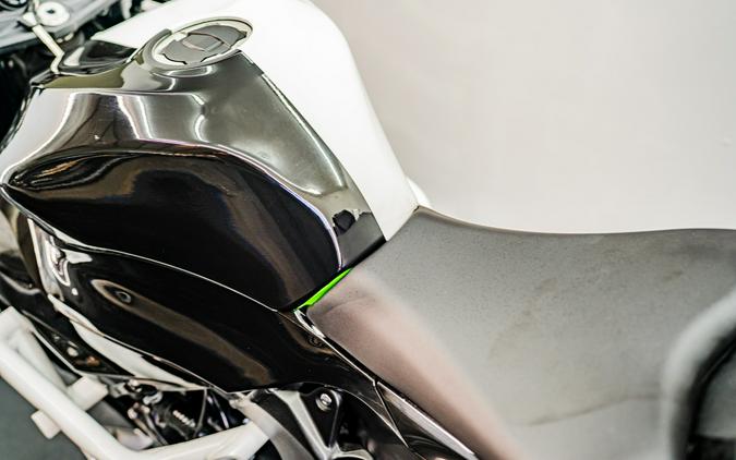 2025 Kawasaki Ninja ZX-6R KRT Edition ABS