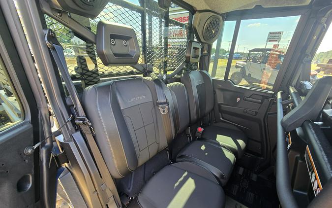 2027 Can-Am Defender XU MAX Limited HD11