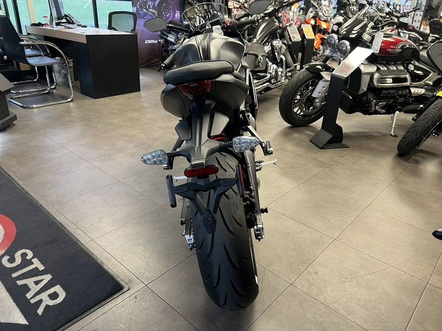 2025 Triumph Daytona 660 Satin Granite/Satin Black