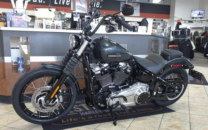 2025 Harley-Davidson® FXBB - Street Bob®