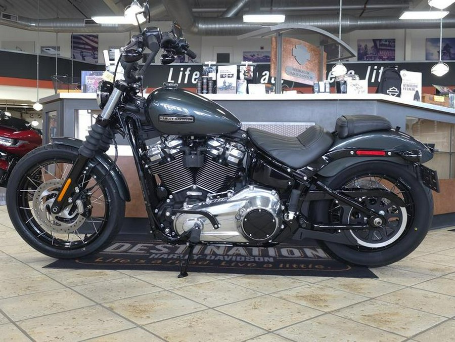 2025 Harley-Davidson® FXBB - Street Bob®