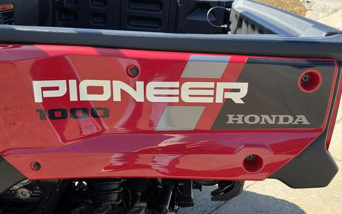 2025 Honda Pioneer 1000-6 Crew Deluxe