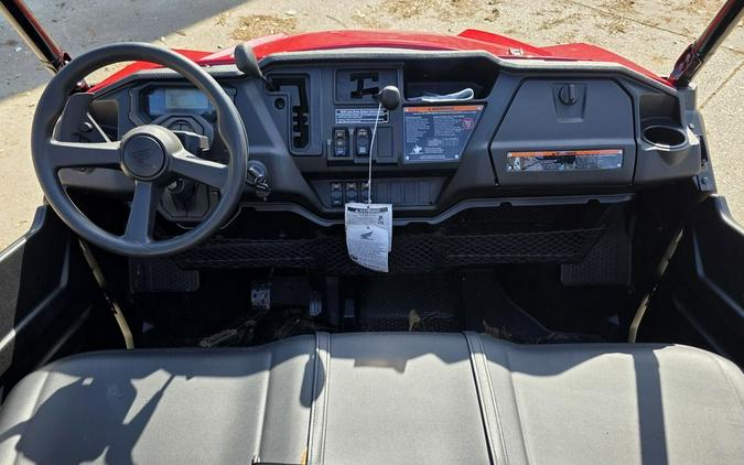 2025 Honda Pioneer 1000-6 Crew Deluxe