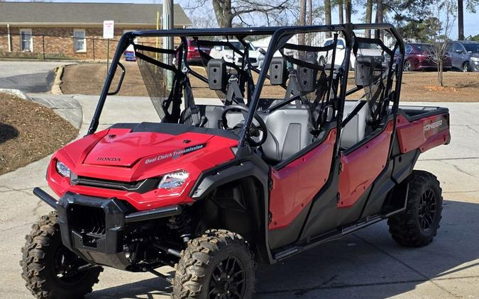 2025 Honda Pioneer 1000-6 Crew Deluxe