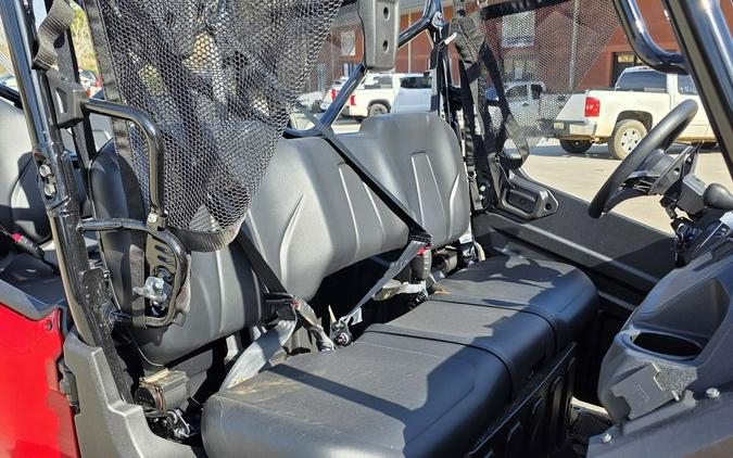 2025 Honda Pioneer 1000-6 Crew Deluxe