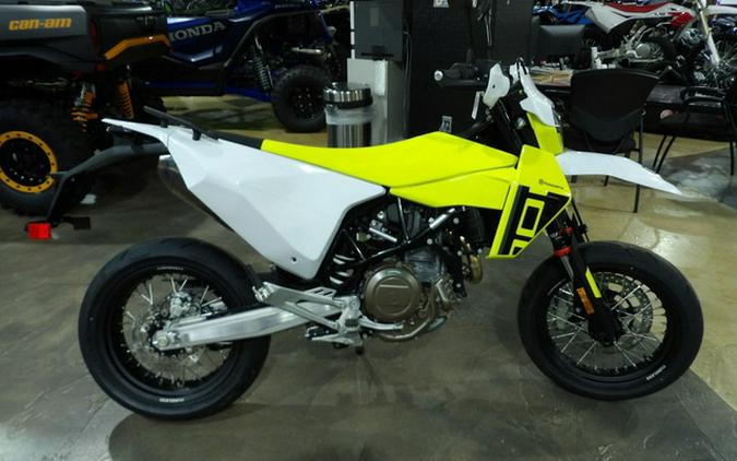 2026 Husqvarna 701 Supermoto 701