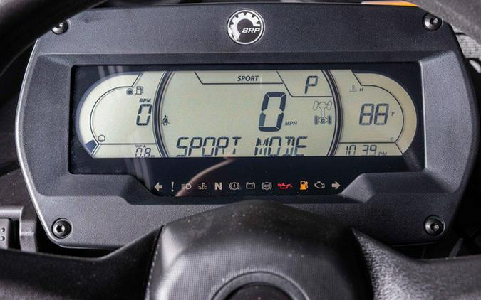 2026 Can-Am Commander MAX XT 1000R