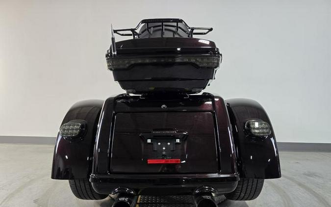 2021 Harley-Davidson® FLHTCUTGSE - CVO™ Tri Glide®