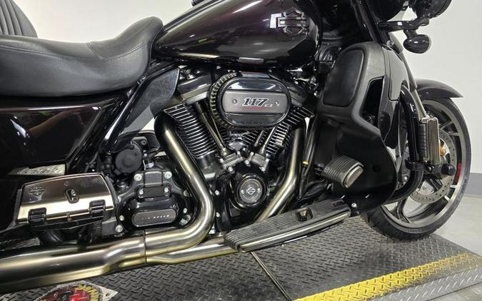 2021 Harley-Davidson® FLHTCUTGSE - CVO™ Tri Glide®