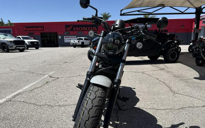 2026 Honda REBEL 300 E-CLUTCH
