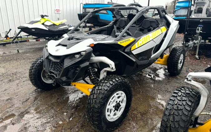 2024 Can-Am MAVERICK R 999T DCT