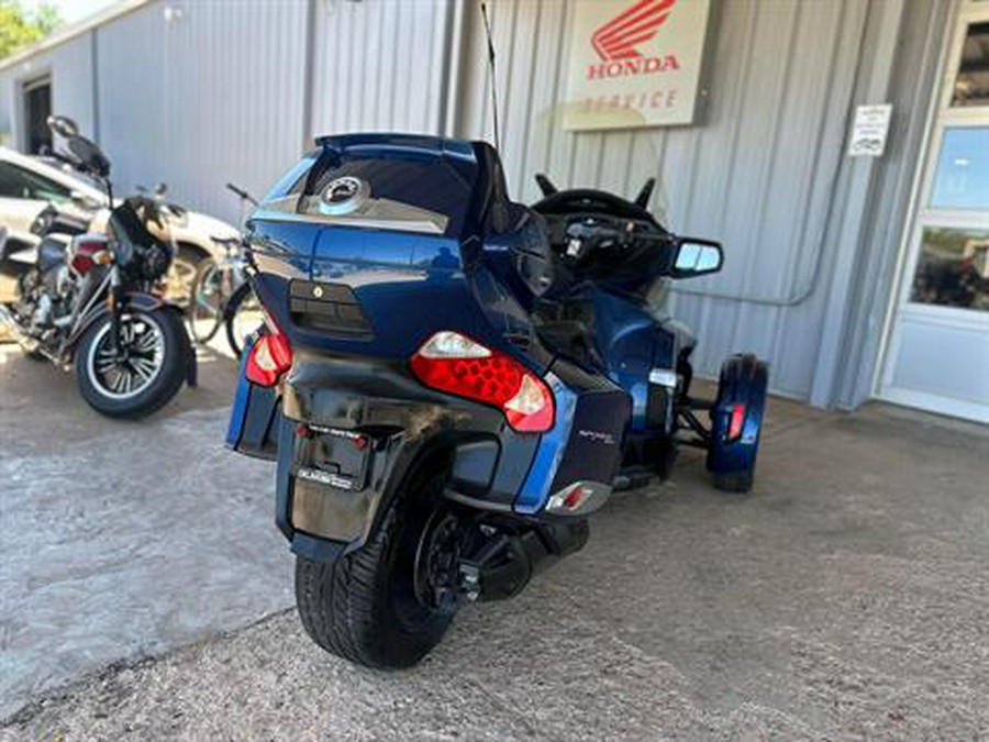 2016 Can-Am Spyder RT-S SE6