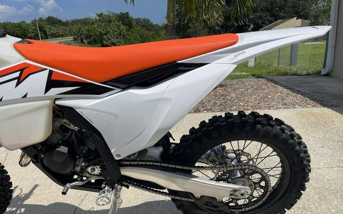 2023 KTM 125 XC